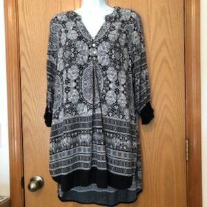 Anthropologie Fig and Flower Black White High Low Flowy Tunic Crochet Cuffs 2X